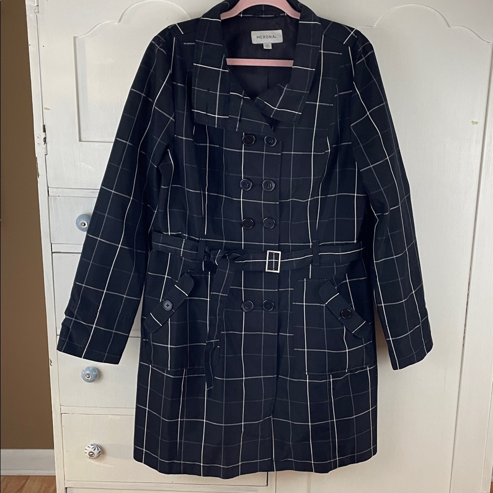 Merona Coat Jacket Pea coat back & white XXL